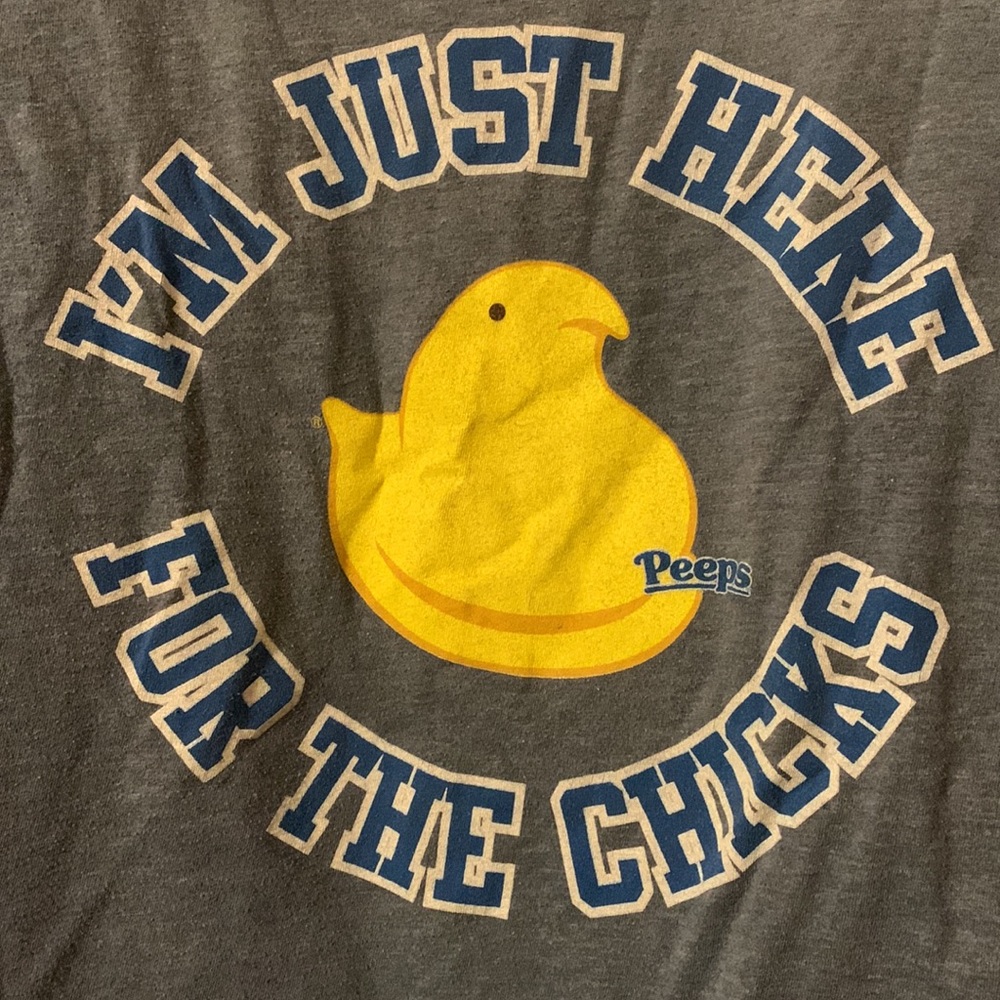I’m Just Here For The Chicks T-shirt - Picture 2 of 4